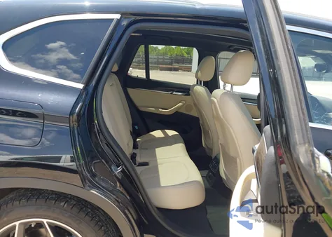 2016 BMW X1 xDrive28I из США, поврежденный, VIN WBXHT3C39G5F65920